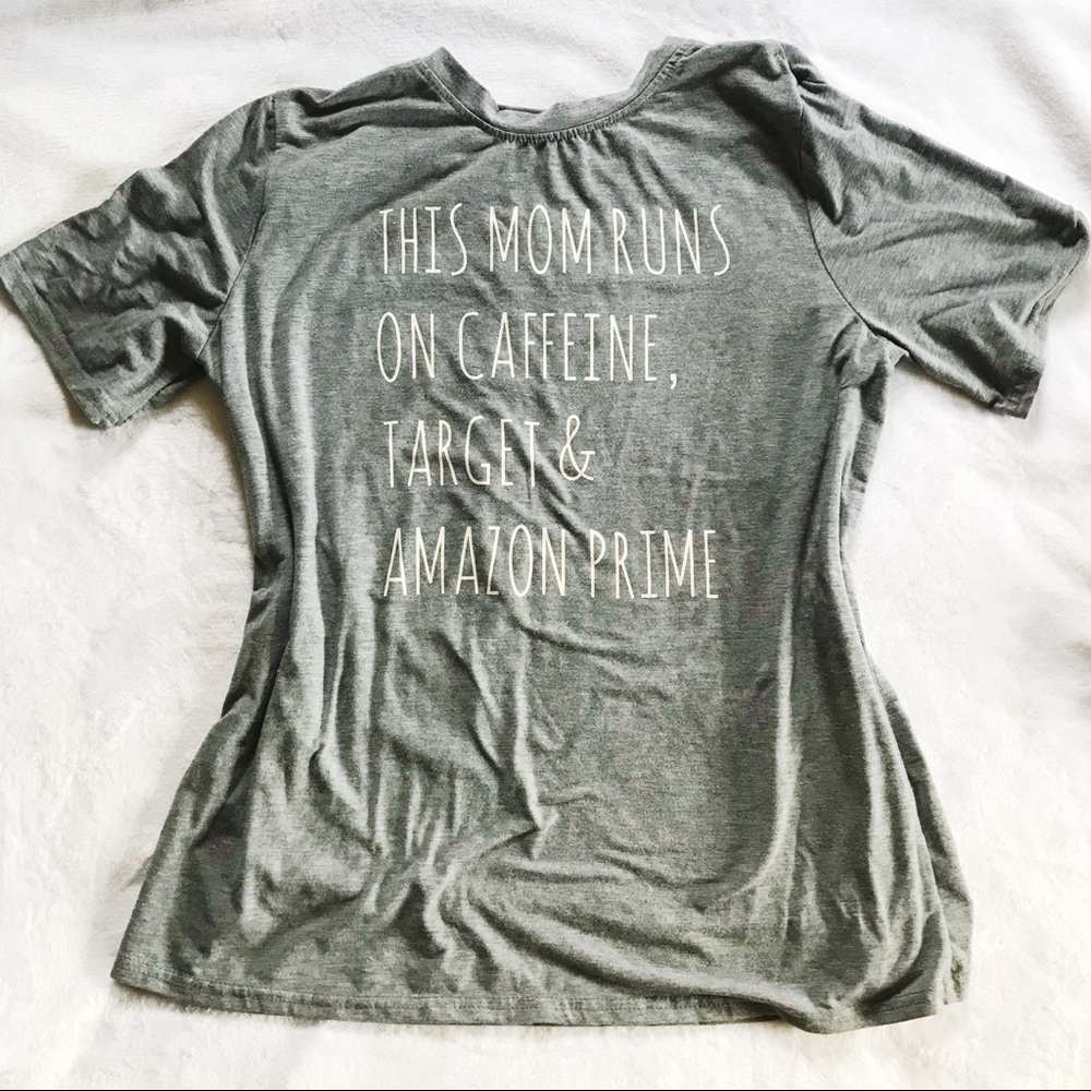 The mom Tee. Size large